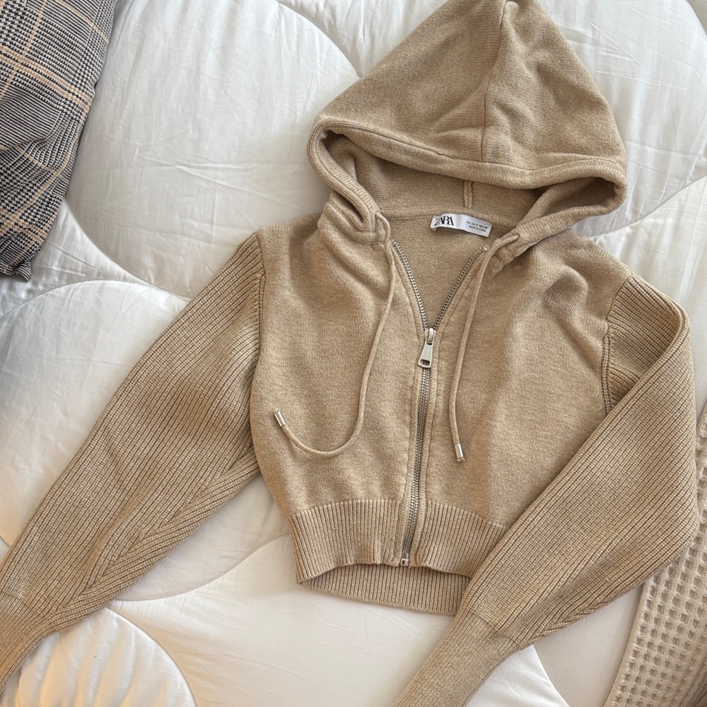 Zara Beige Hooded Knit Jacket